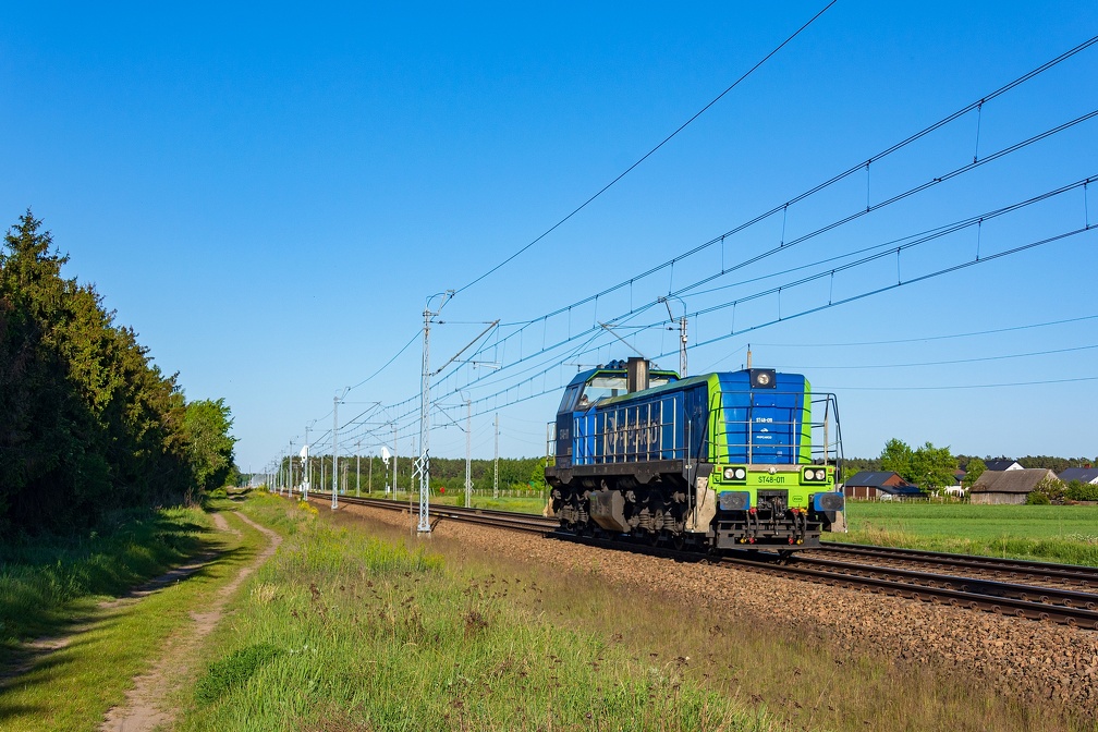 st48-011.jpg