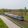 431 198