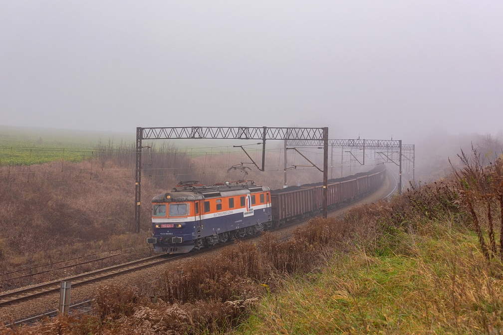 183 028-0wrp.jpg