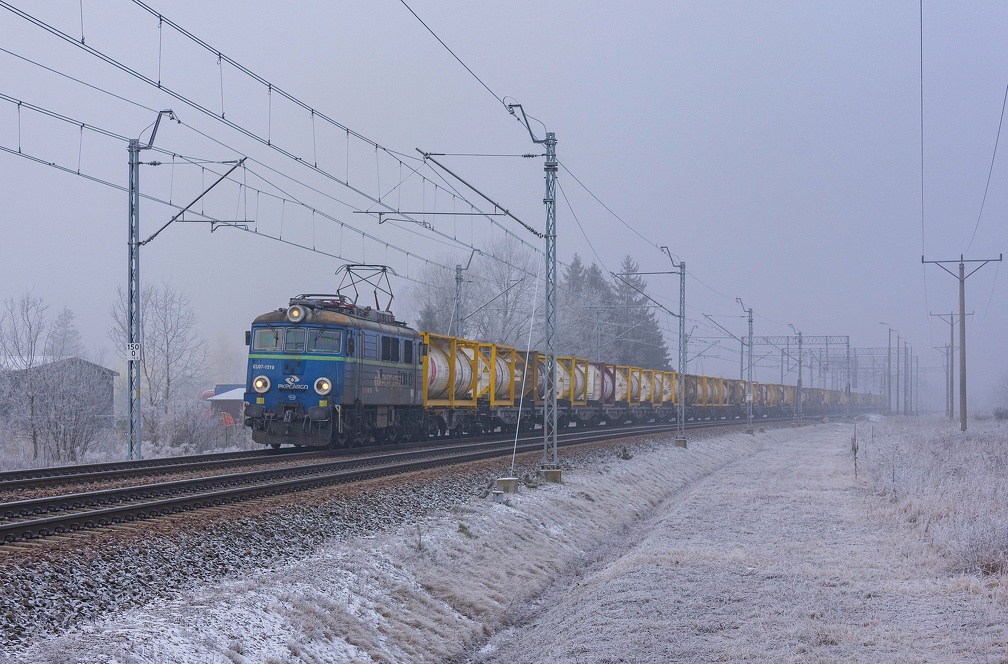 eu07-1519fot.jpg
